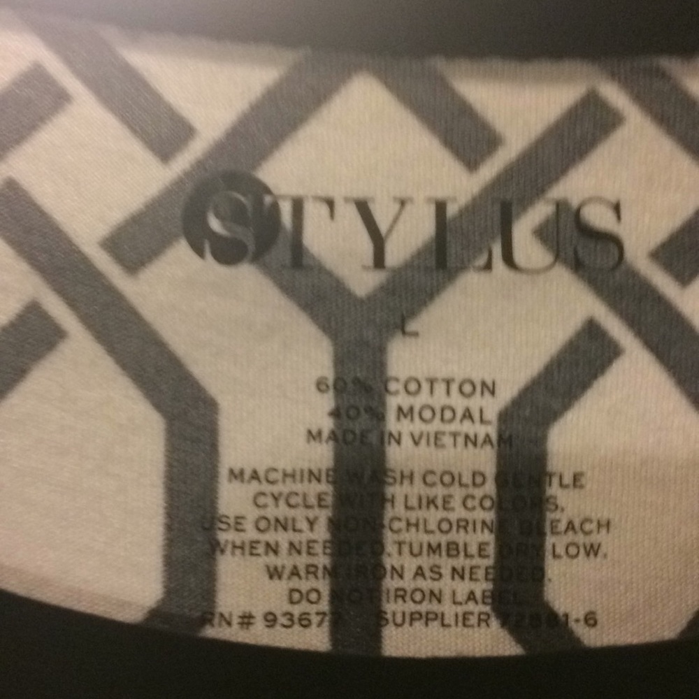 Pattern blouse - Picture 2 of 5